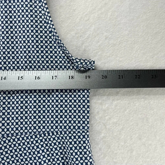 Lands' End Sport Tank Top Womens L 14-16 Printed Pleated Sleeveless Stretch Blue - Picture 7 of 10